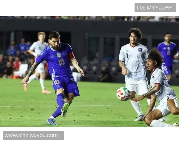 足球禁区抢点高手前十名球星盘点与分析